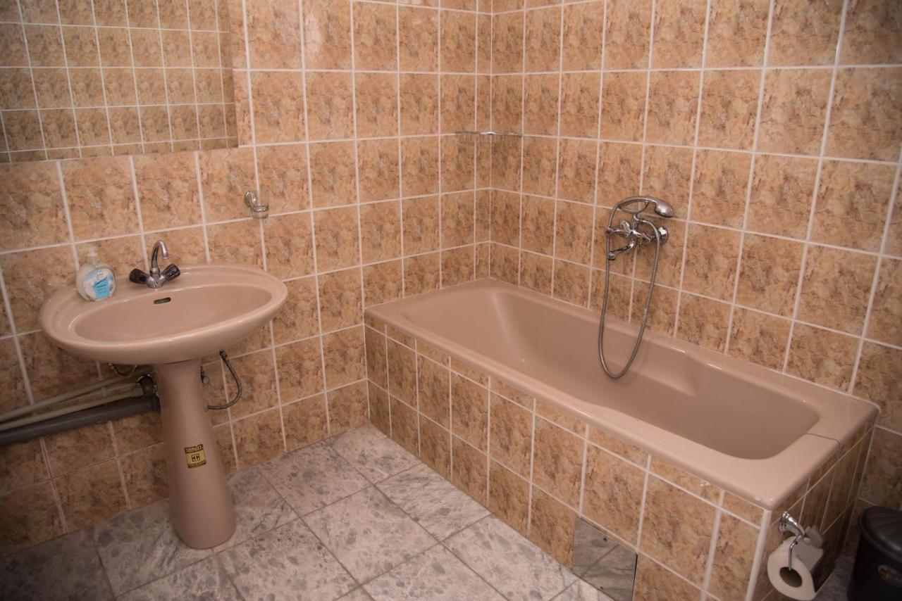 Guest House La Baja Охрид Екстериор снимка