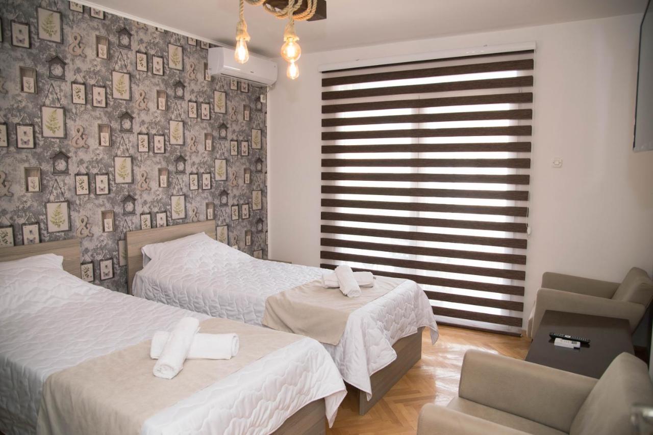 Guest House La Baja Охрид Екстериор снимка