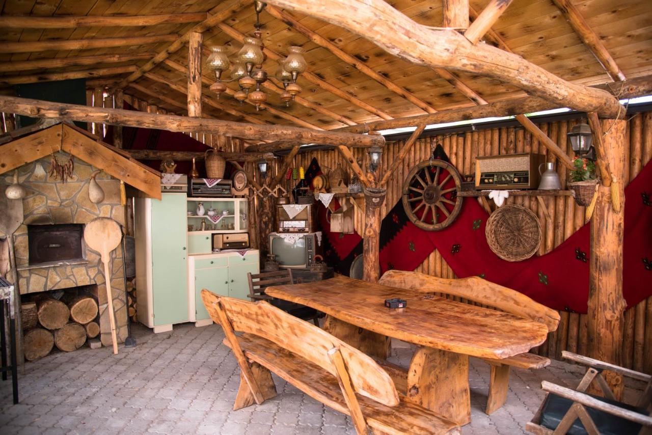 Guest House La Baja Охрид Екстериор снимка
