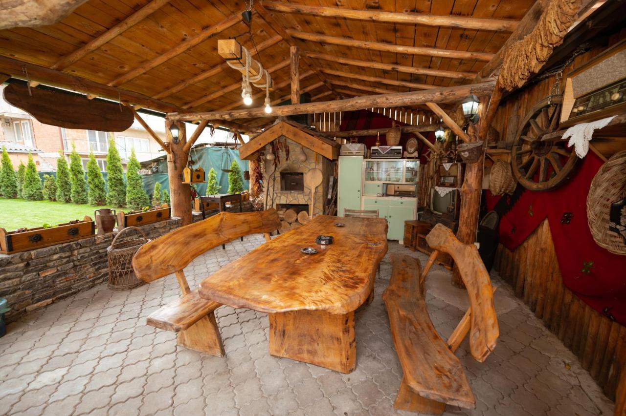 Guest House La Baja Охрид Екстериор снимка
